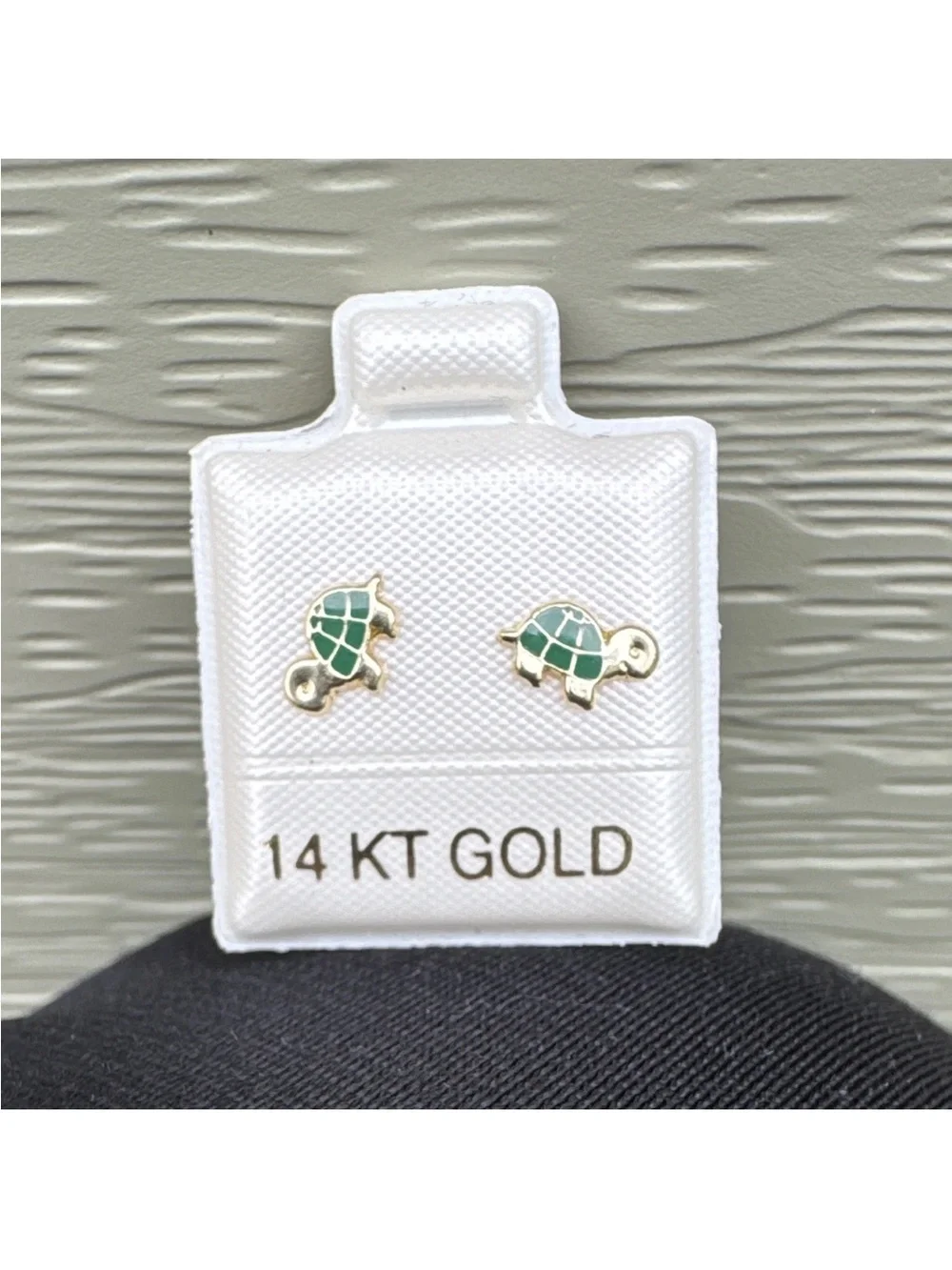 14K Gold Kids Turtle Stud Earrings in Green Enamel